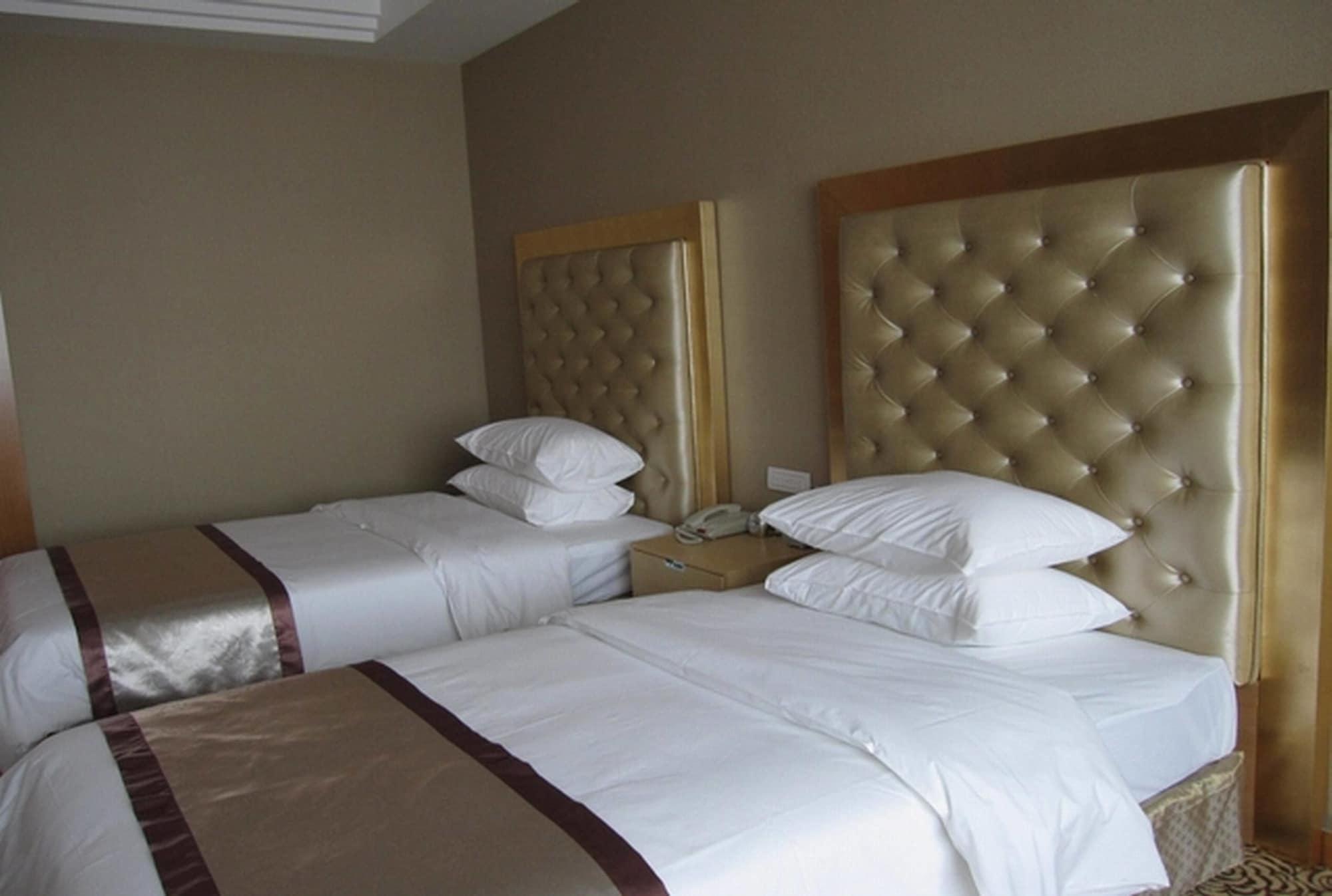 Glarun Jinling Hotel Nanking Buitenkant foto