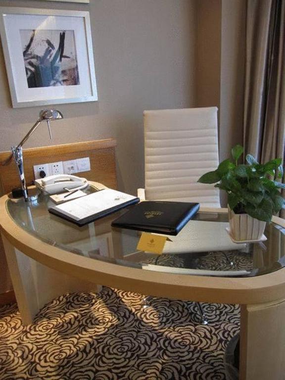 Glarun Jinling Hotel Nanking Buitenkant foto