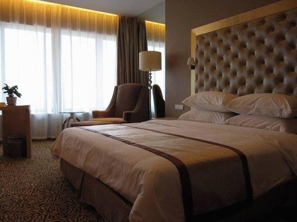 Glarun Jinling Hotel Nanking Buitenkant foto